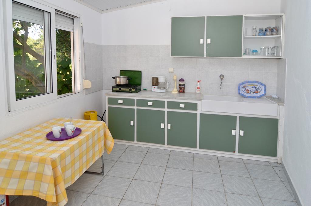 Pension Giannis Αdults Only Koinira Exterior photo